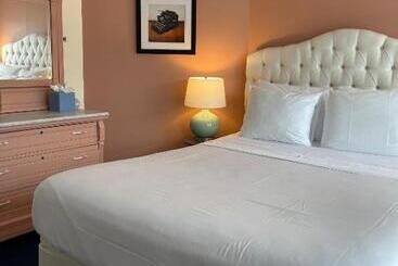 Hotel Somerset House Inn