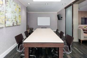هتل Staybridge Suites Miami Doral Area, An Ihg
