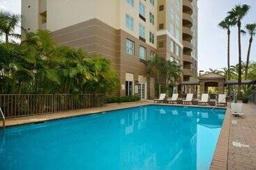 هتل Staybridge Suites Miami Doral Area, An Ihg