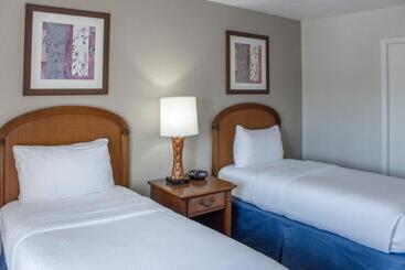 استراحتگاه Hilton Vacation Club Polynesian Isles Kissimmee