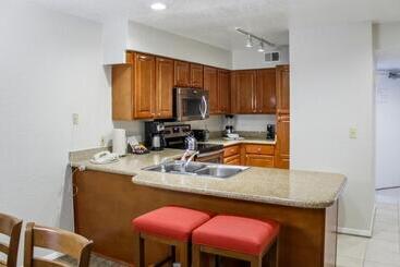 استراحتگاه Hilton Vacation Club Polynesian Isles Kissimmee