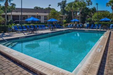 استراحتگاه Hilton Vacation Club Polynesian Isles Kissimmee