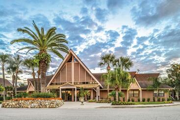 استراحتگاه Hilton Vacation Club Polynesian Isles Kissimmee