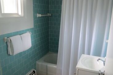 Resort Shoreway Acres Inn & Cape Cod Lodging