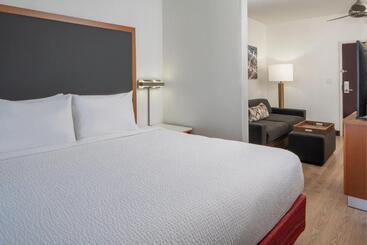 Springhill Suites By Marriott Charleston Riverview