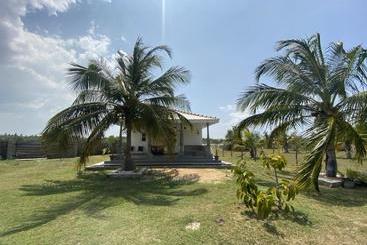 هتل Coco Cabana Kite Resort Kalpitiya