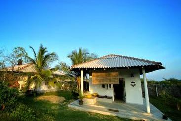 هتل Coco Cabana Kite Resort Kalpitiya