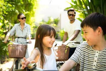 استراحتگاه Avani+ Mai Khao Phuket Suites