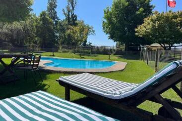 تختخواب و صبحانه Casa Los Ciervos