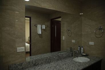 تختخواب و صبحانه Seven Color Sea View Villa