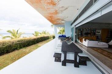 Coast Cook Islands   3 Bedroom Beachfront Pool Villa