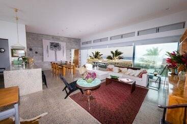 Coast Cook Islands   3 Bedroom Beachfront Pool Villa