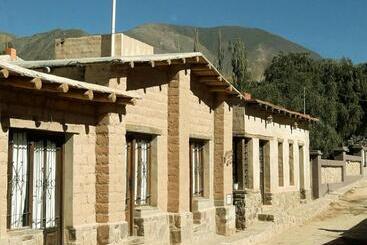 مسافرخانه Hosteria La Pushka