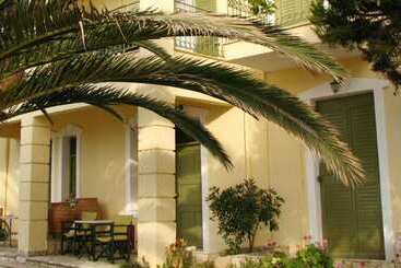 Myrtles Of Petani