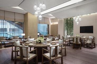 هتل Courtyard By Marriott Wuxi Lihu Lake