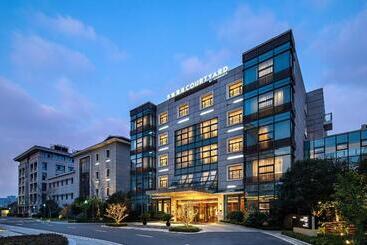 هتل Courtyard By Marriott Wuxi Lihu Lake