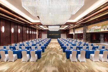 هتل Courtyard By Marriott Wuxi Lihu Lake