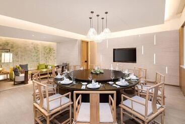 هتل Courtyard By Marriott Wuxi Lihu Lake