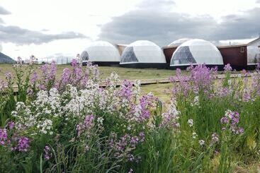 هتل Garden Domes