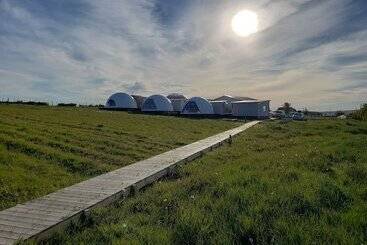 هتل Garden Domes