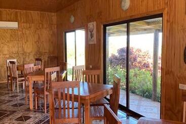 هتل Teanehi Bed & Breakfast