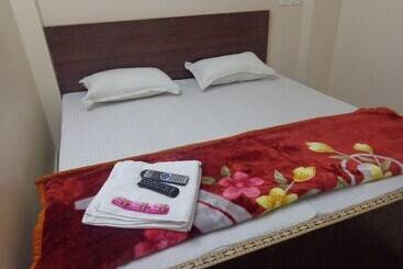 پانسیون Sri Sai Inn