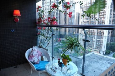 هتل Chengdu Charm City