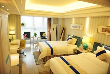 هتل Chengdu Charm City