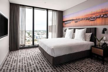 Novotel Perth Murray Street