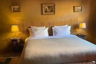 پانسیون Dar Tawarta Guest House Dakhla