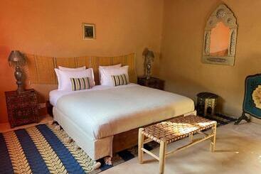펜션 Dar Tawarta Guest House Dakhla