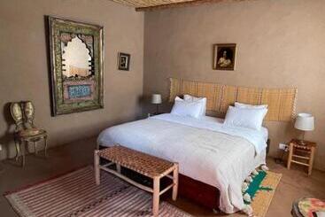 펜션 Dar Tawarta Guest House Dakhla