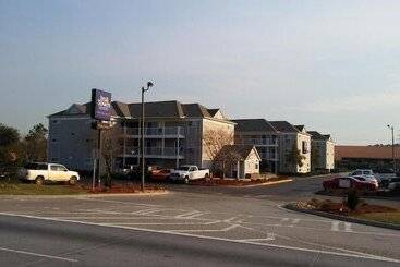 هتل Intown Suites Extended Stay Savannah Ga