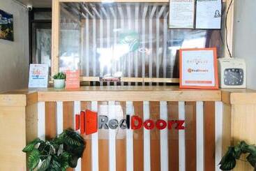 هتل Reddoorz Near Owwa Pasay