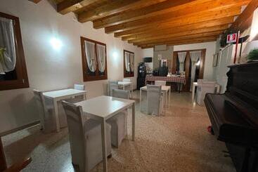 پانسیون Agriturismo Vecio Portico