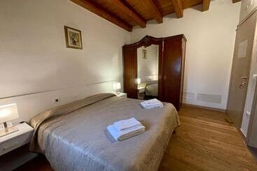 پانسیون Agriturismo Vecio Portico