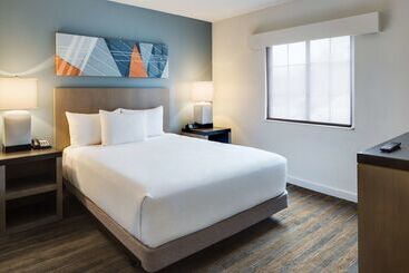 هتل Hyatt House Boston Waltham