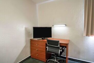 هتل Suburban Studios Melbourne Airport