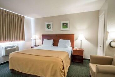 هتل Suburban Studios Melbourne Airport