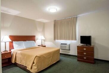 هتل Suburban Studios Melbourne Airport