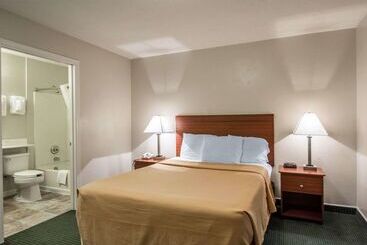 هتل Suburban Studios Melbourne Airport