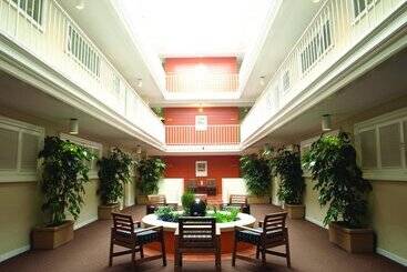فندق The Suites At Fisherman S Wharf