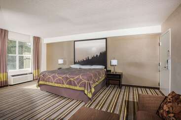 酒店 Super 8 By Wyndham Sevierville Riverside