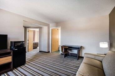 酒店 Super 8 By Wyndham Sevierville Riverside