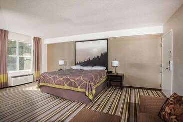 酒店 Super 8 By Wyndham Sevierville Riverside