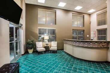 酒店 Super 8 By Wyndham Sevierville Riverside