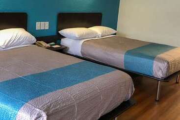 Motel 6daytona Beach, Fl  Speedway