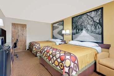مُتل Super 8 By Wyndham Byron/south Macon