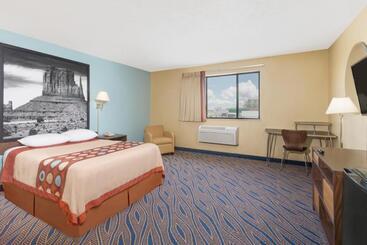 مُتل Super 8 By Wyndham Cedar City