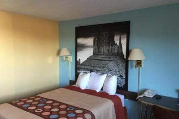 مُتل Super 8 By Wyndham Cedar City